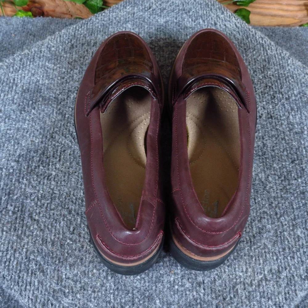 Clarks Sharon Gracie Women Penny Loafer 6.5 Comfort Work Shoe Burgundy Leather